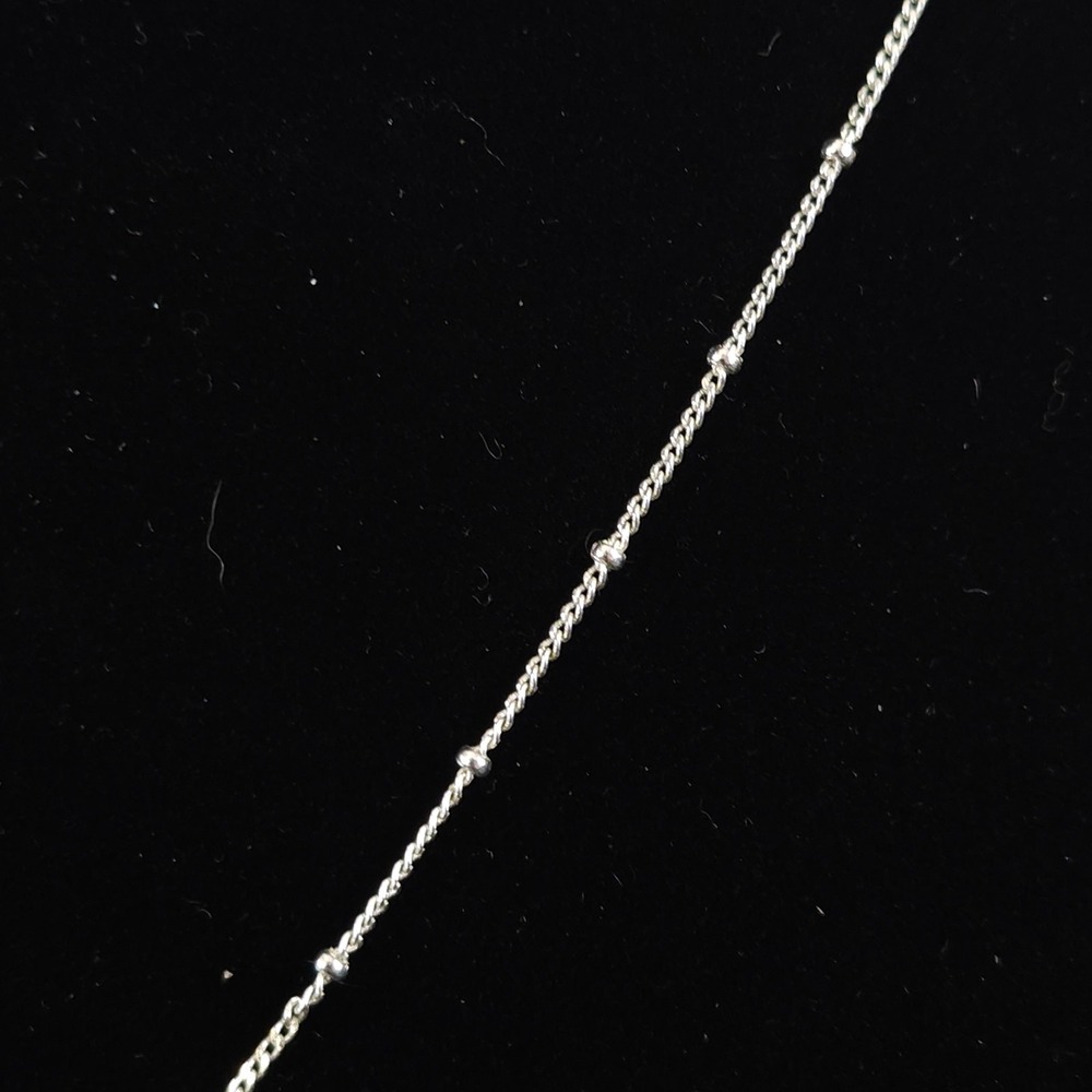VTG Avon Necklace Silver Tone Graduated Balls Vertical Drop Dainty Saturn Link - Picture 3 of 5